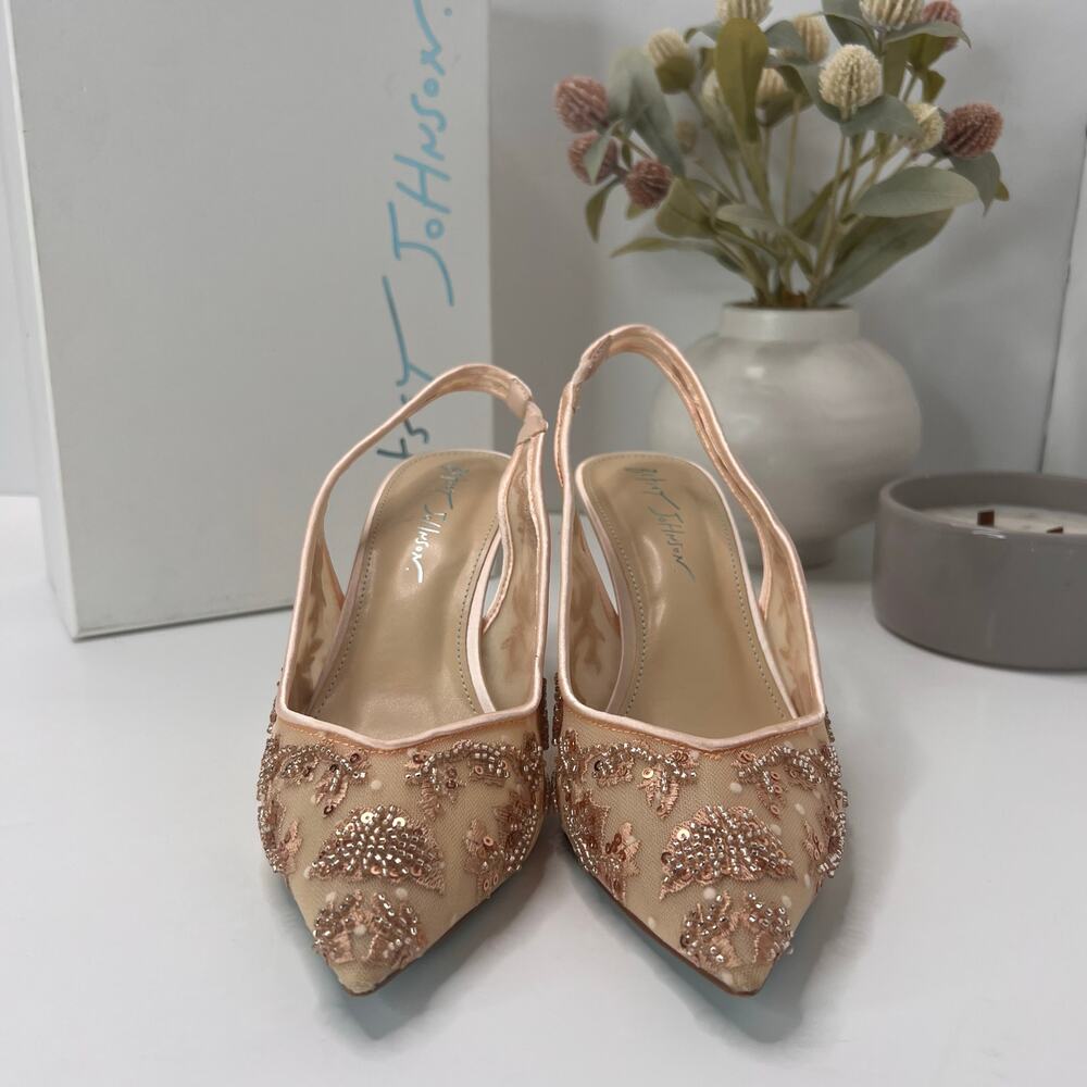Betsey Johnson Nikki Floral Sequin Slingback Pointed Toe Heel Blush Women 7M - Picture 2 of 11